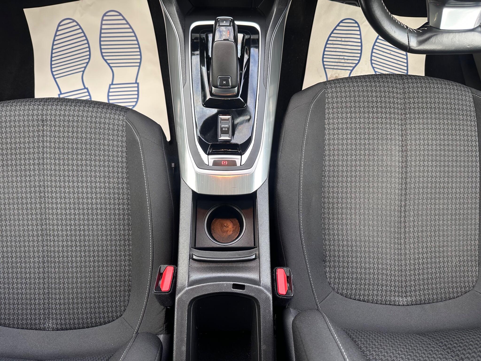 Peugeot 308 view 40