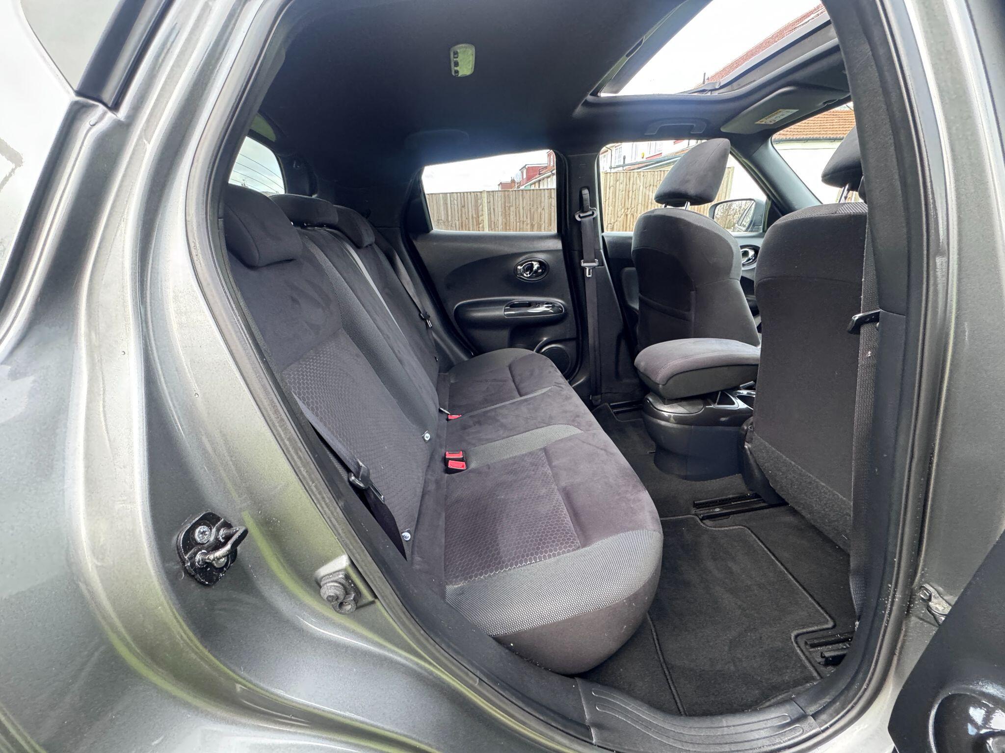 2015 Nissan Juke image 42