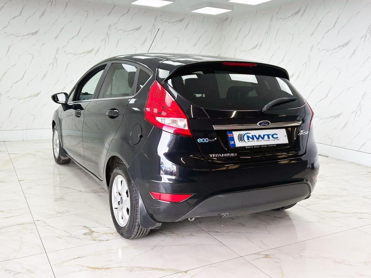 Ford Fiesta view 9