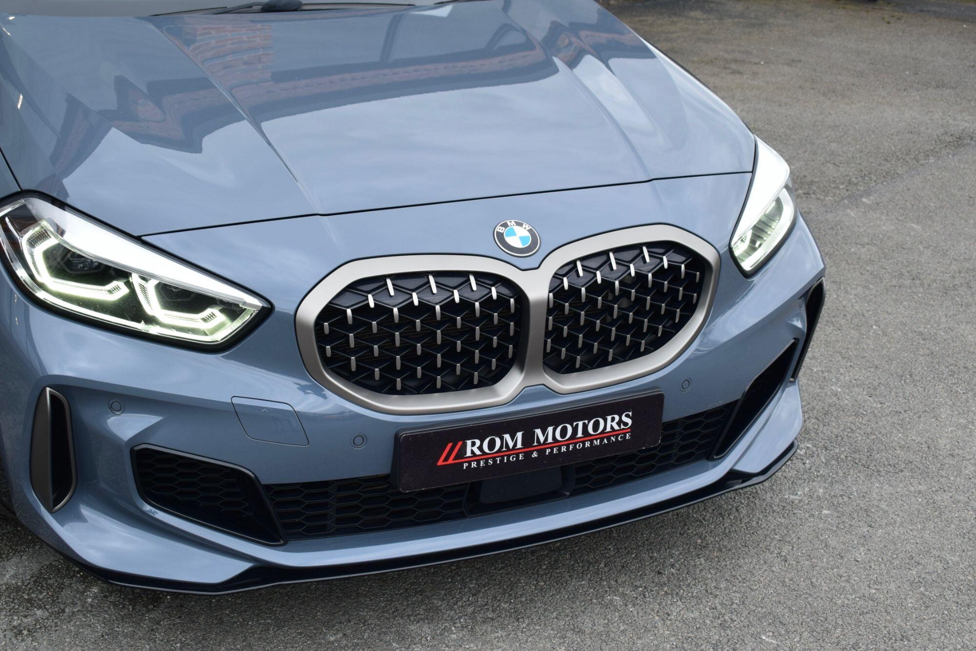 BMW 1 Series view 40
