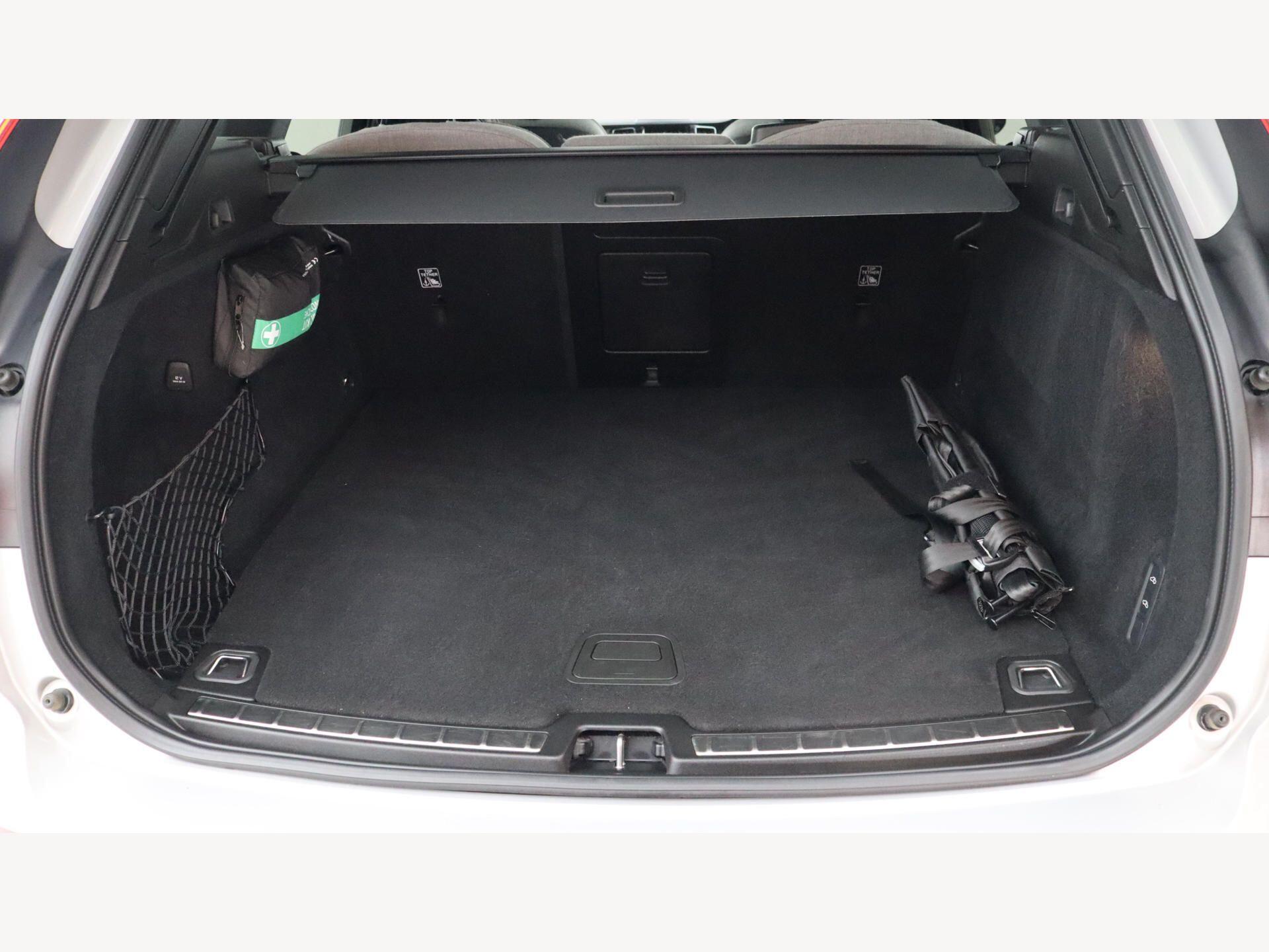 Volvo XC60 view 16