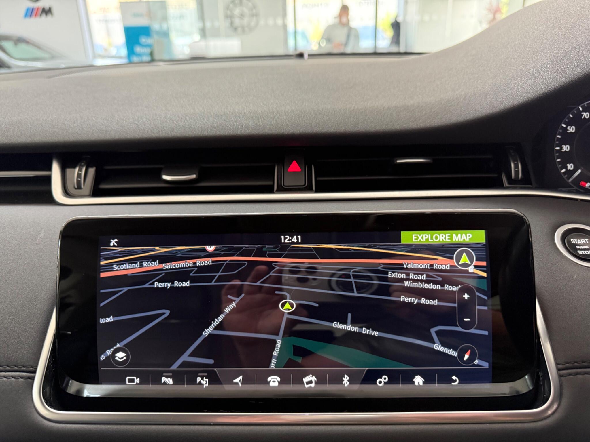 Land Rover Range Rover Evoque view 14