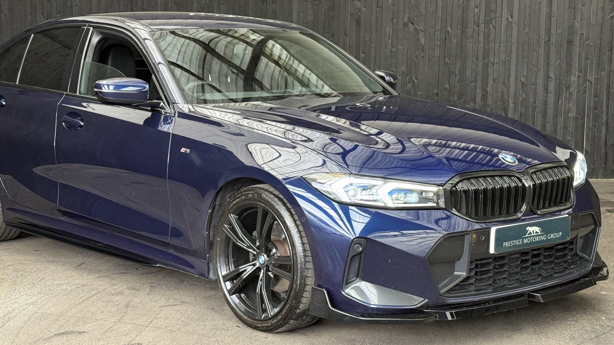 BMW 3 Series view 6