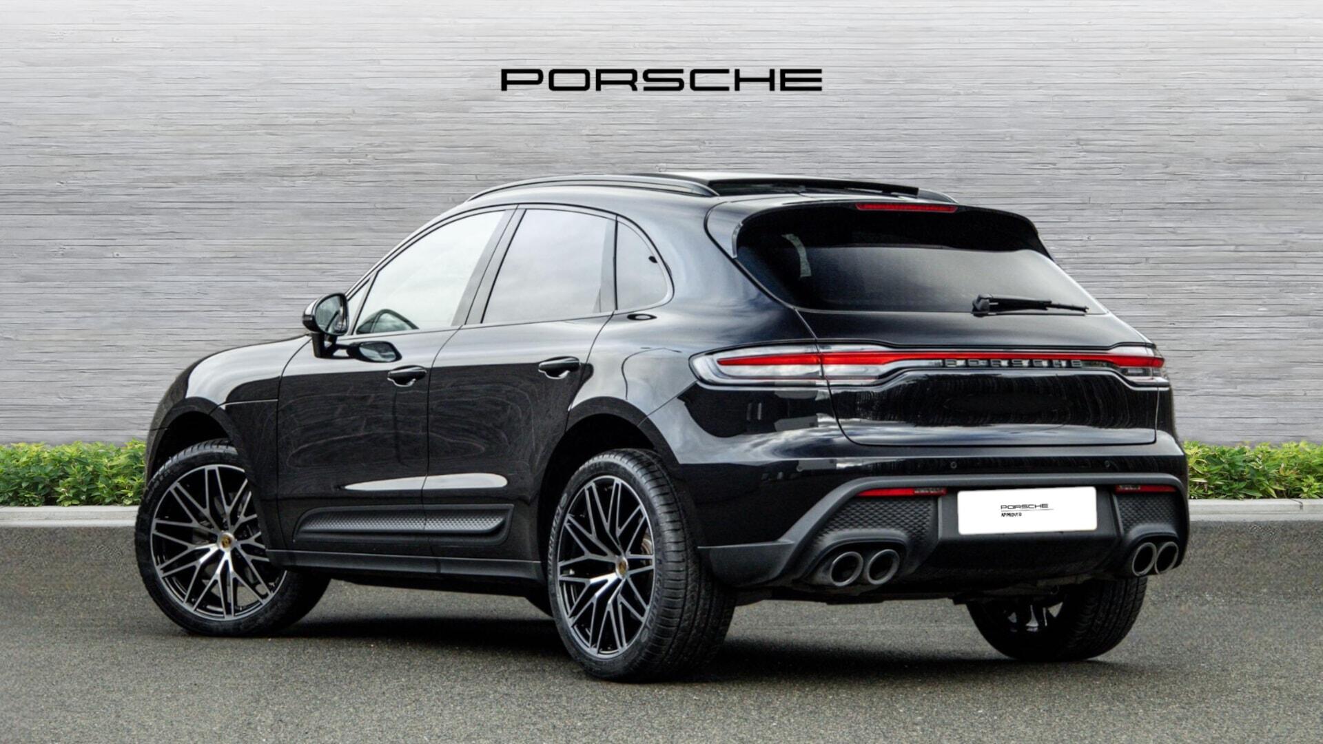 Porsche Macan view 2