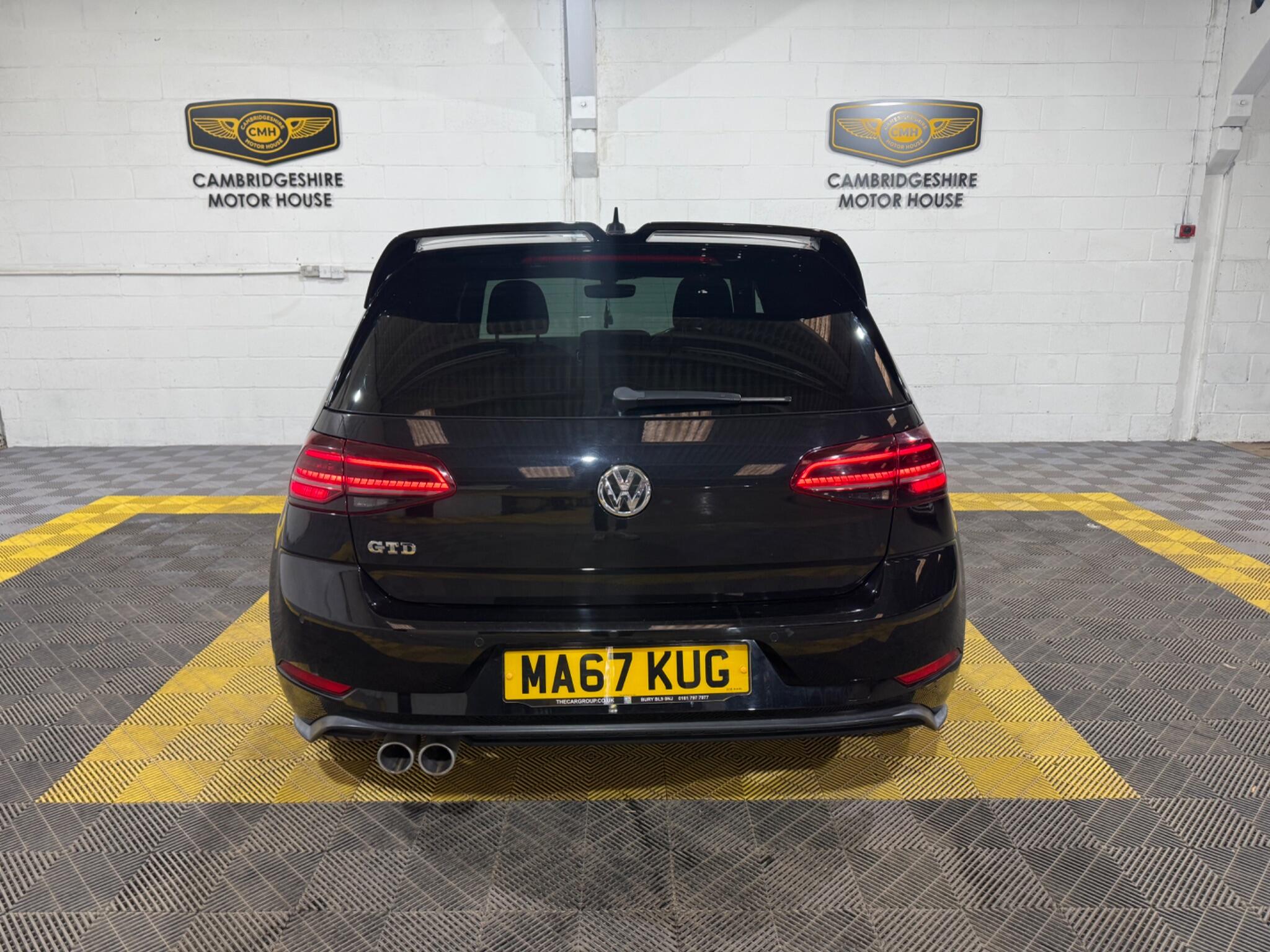 Volkswagen Golf view 12