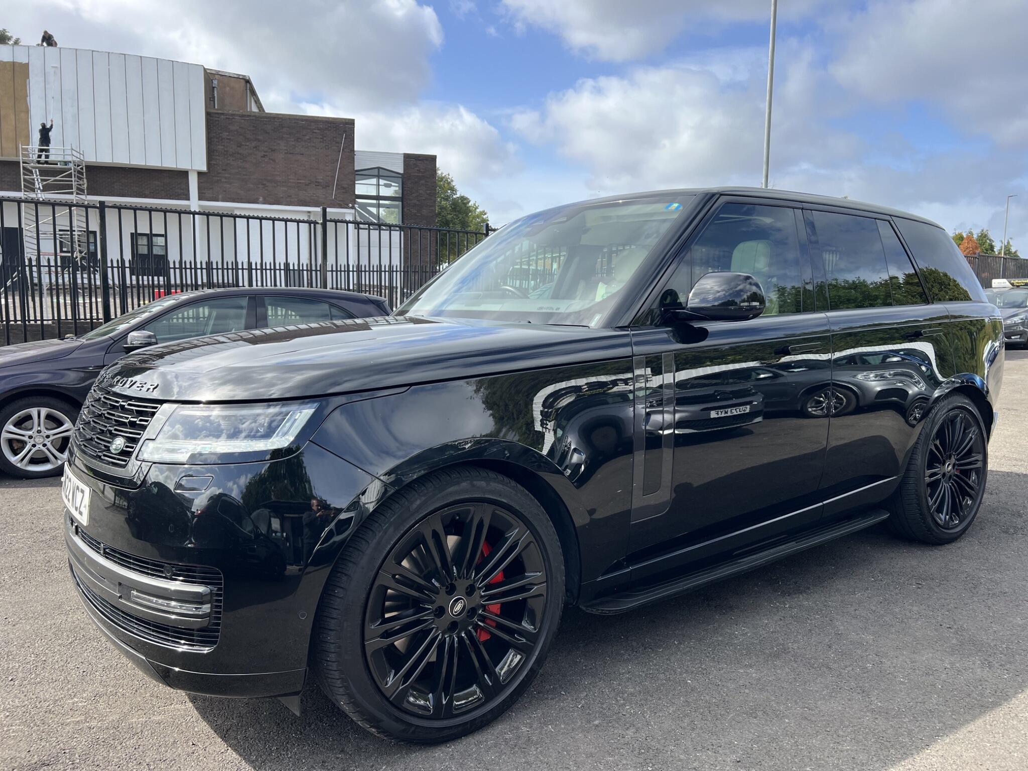 Land Rover Range Rover view 7