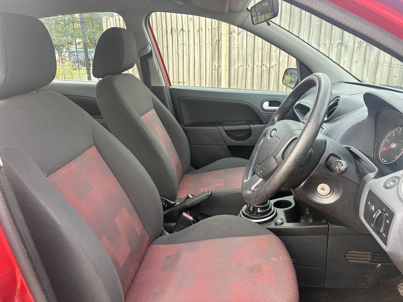 Ford Fiesta view 10