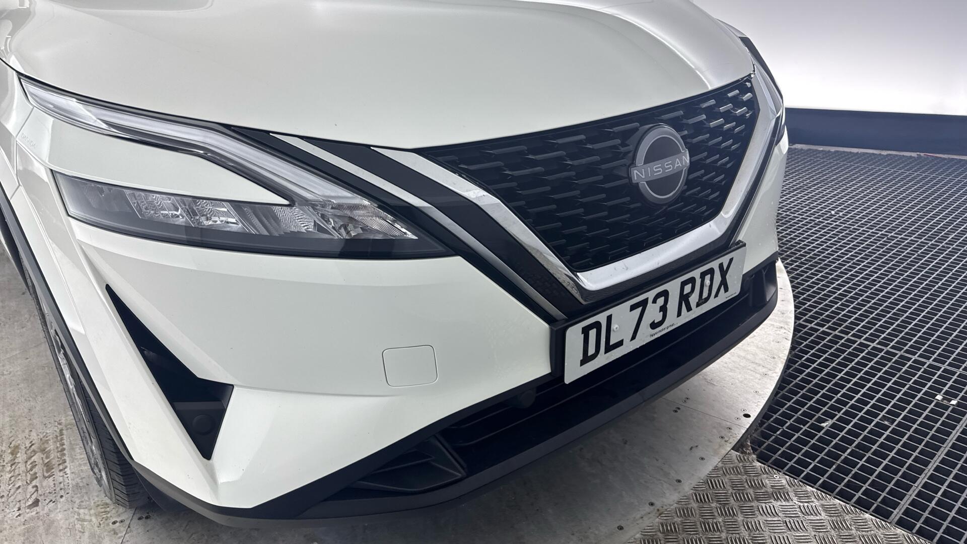 Nissan Qashqai view 25