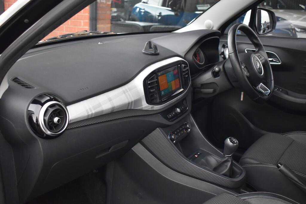 MG MG3 view 38