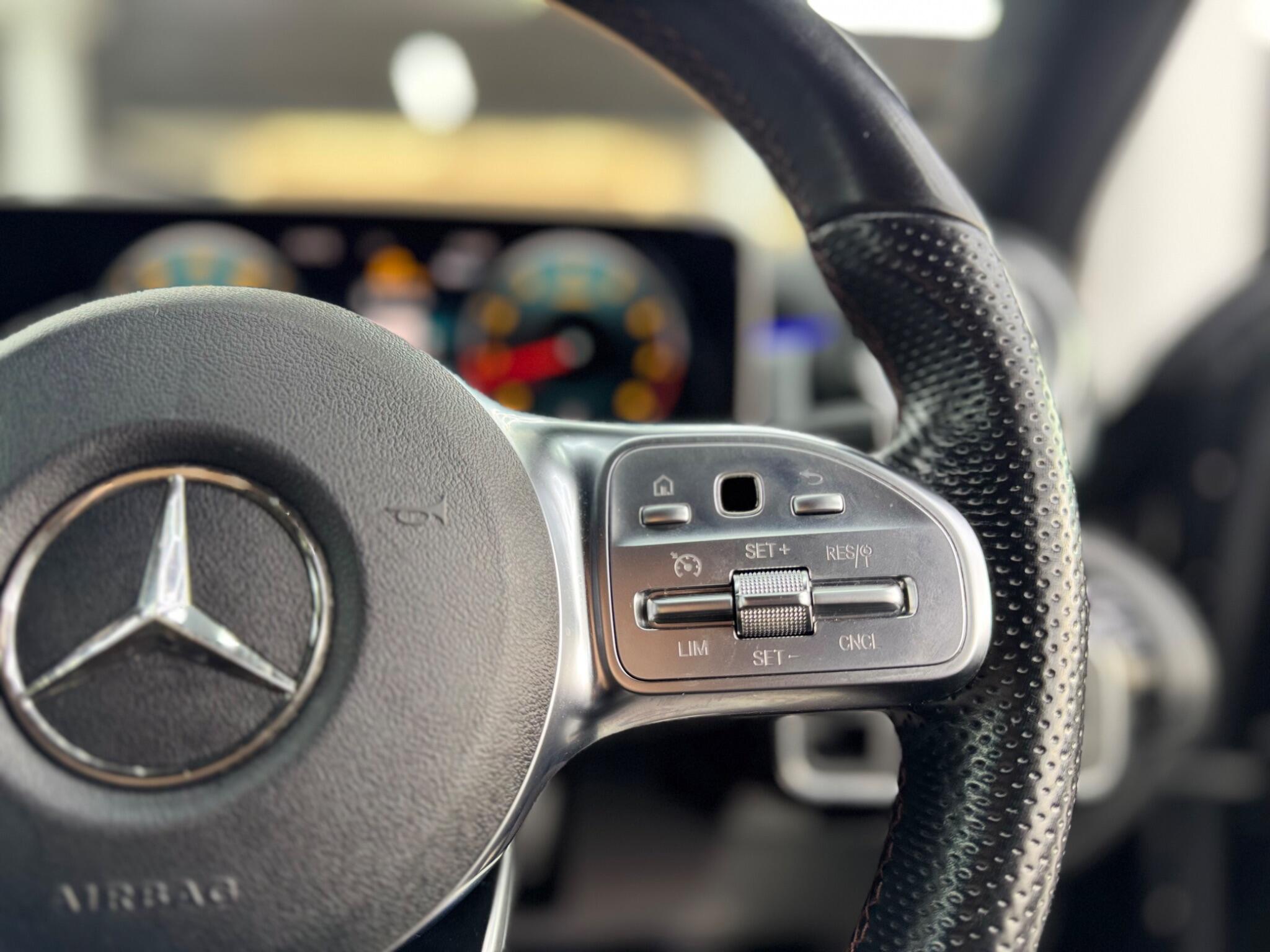 Mercedes-Benz A-Class view 35