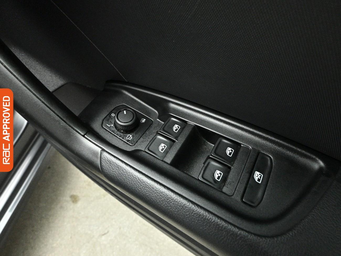 Audi A1 view 25