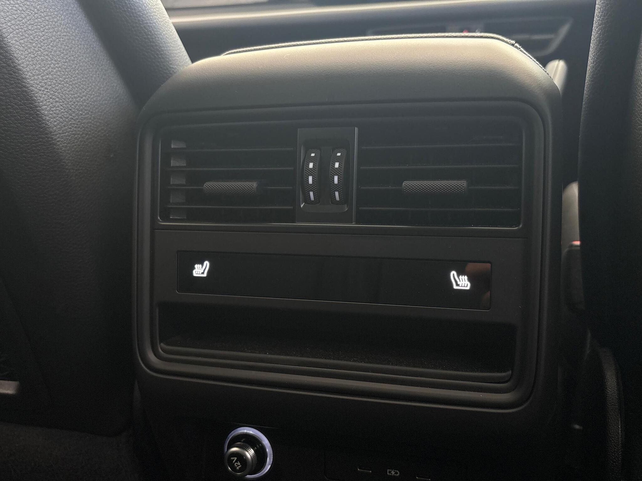 Porsche Cayenne view 46