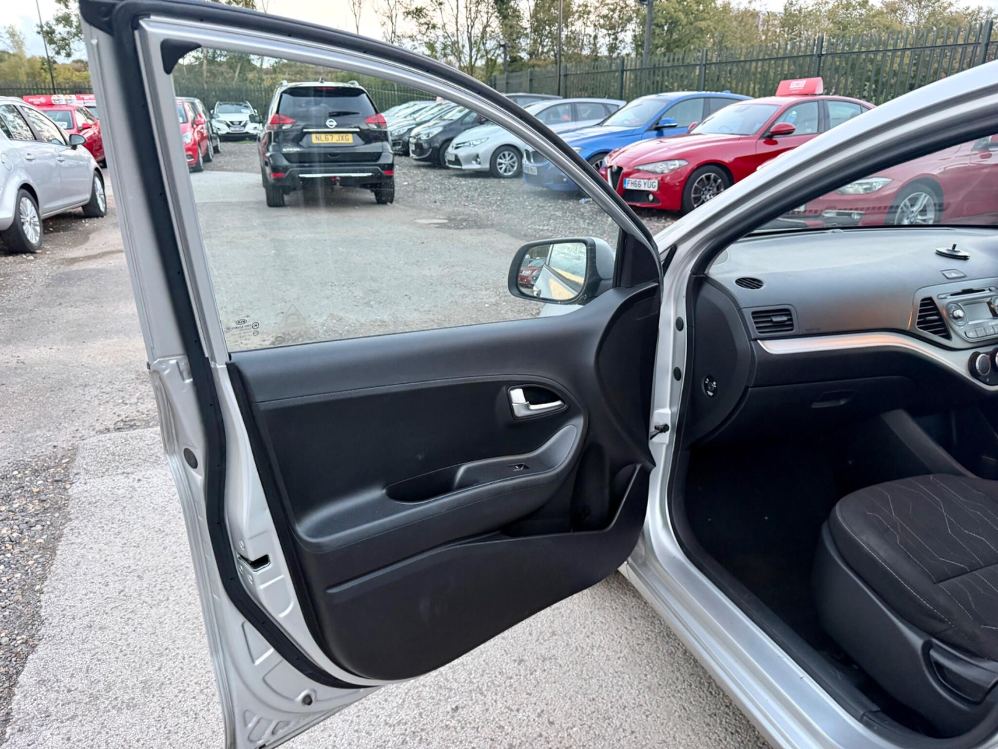 Kia Picanto view 37