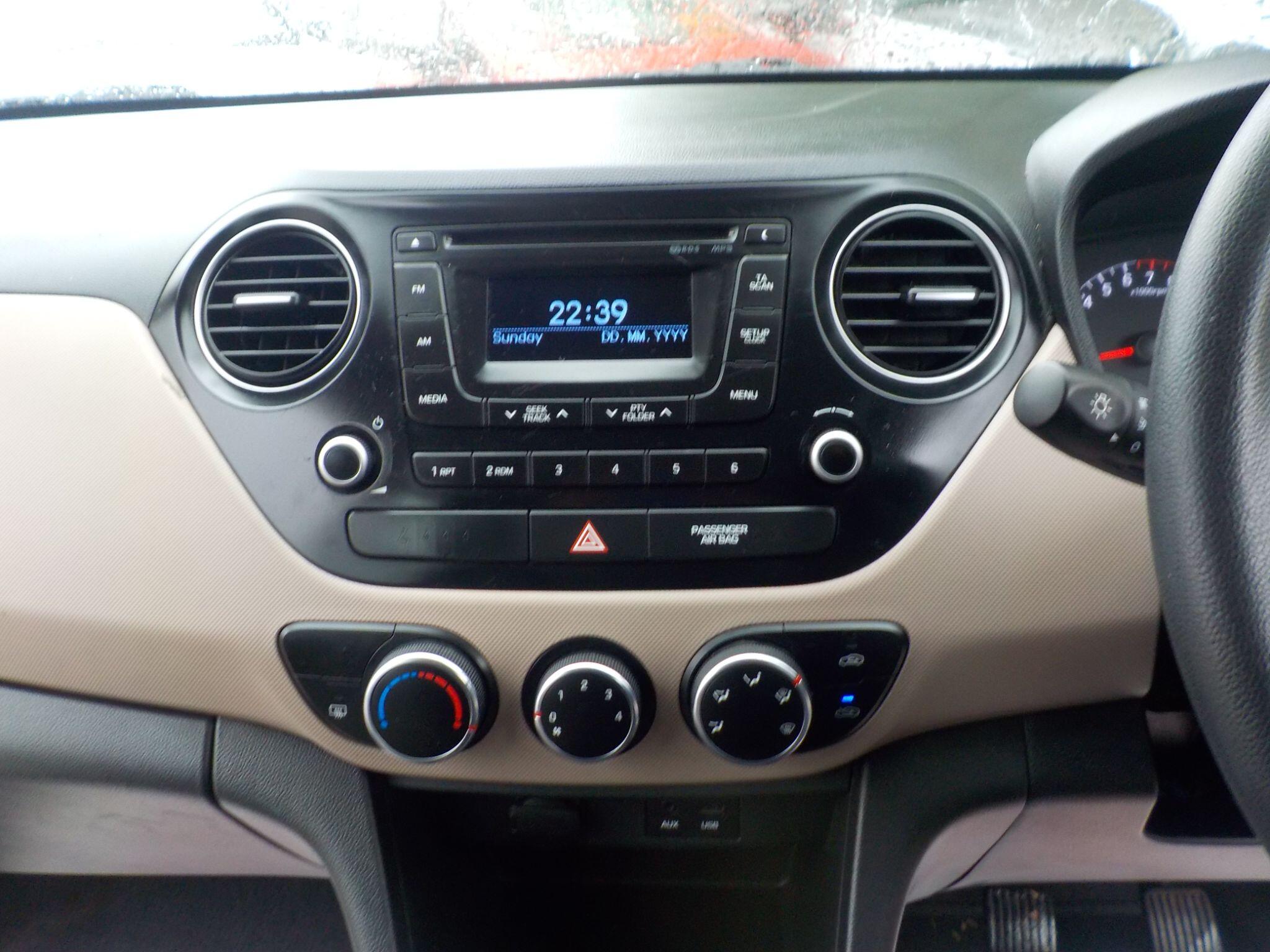 Hyundai i10 1.0 S Euro 5 5dr