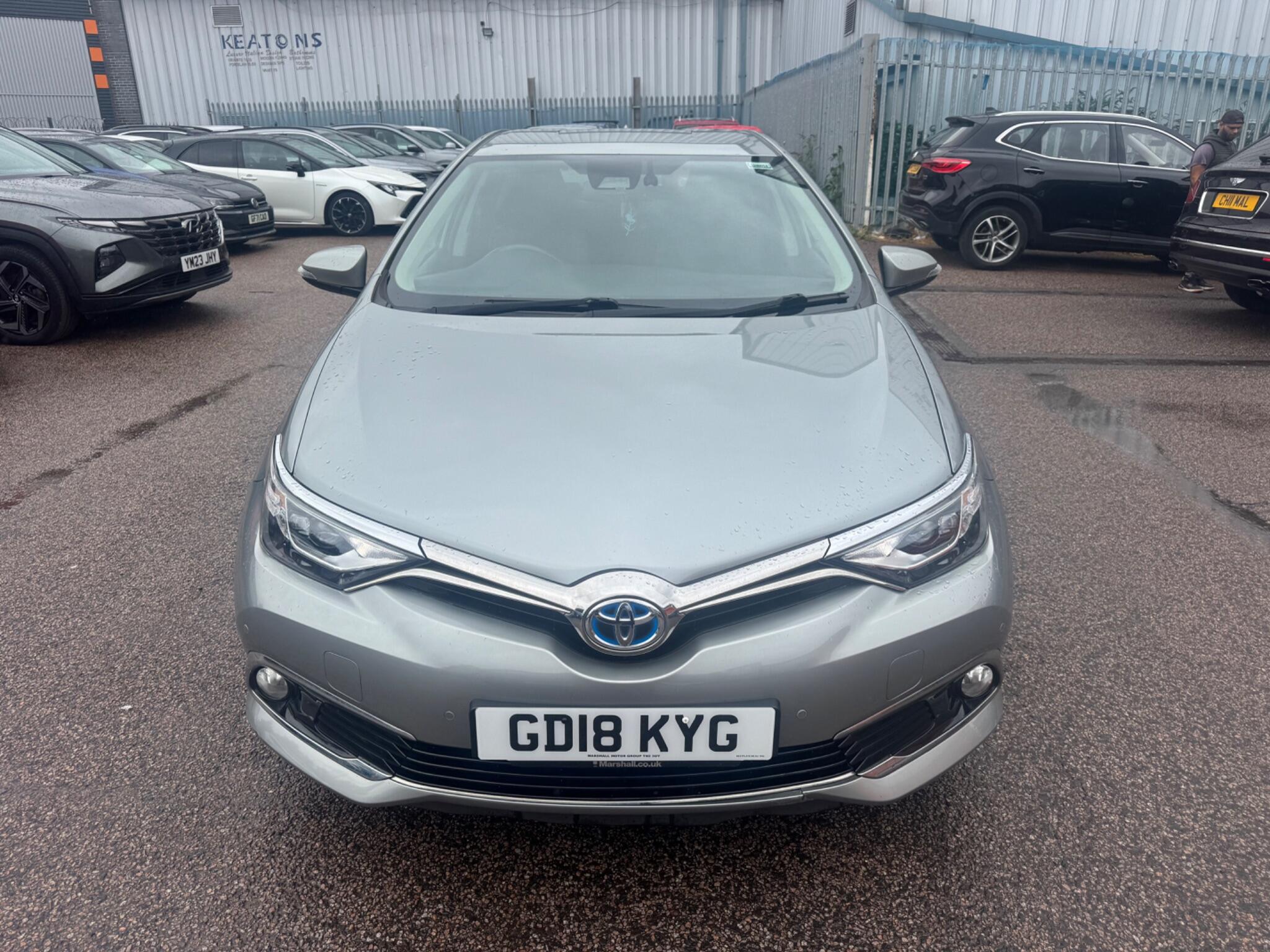 Toyota Auris view 5