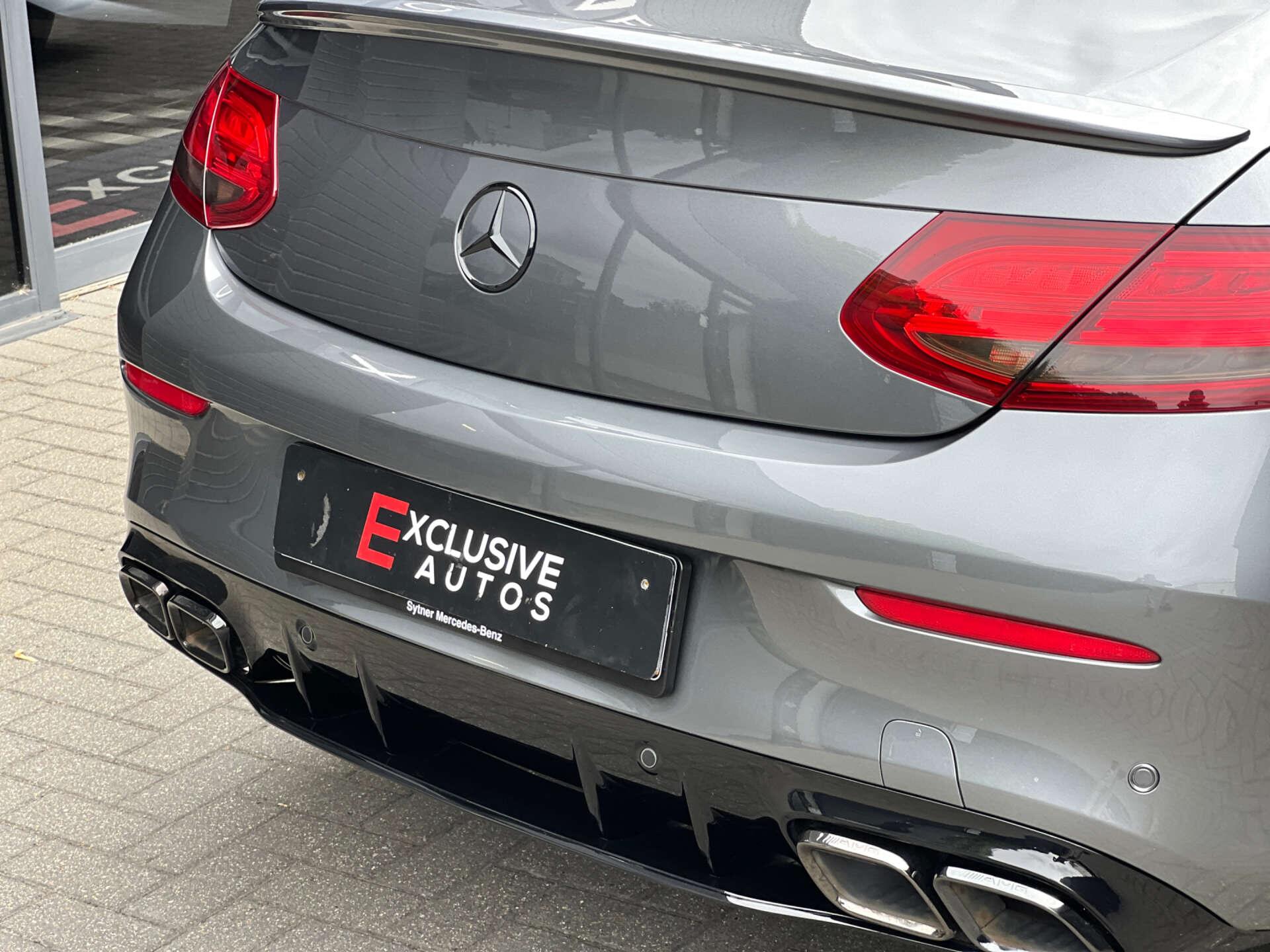 Mercedes-Benz C Class view 12