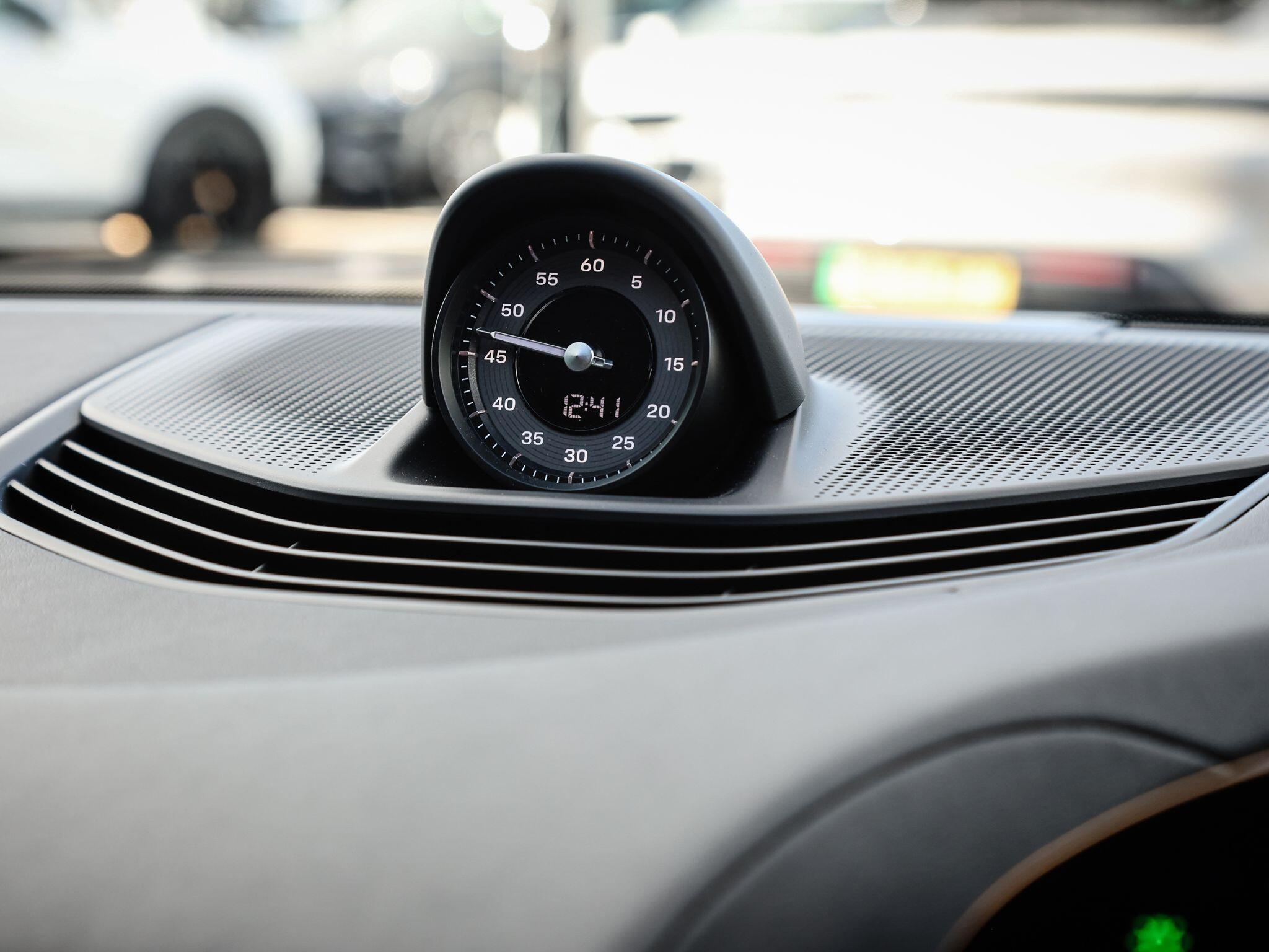 Porsche Taycan view 47