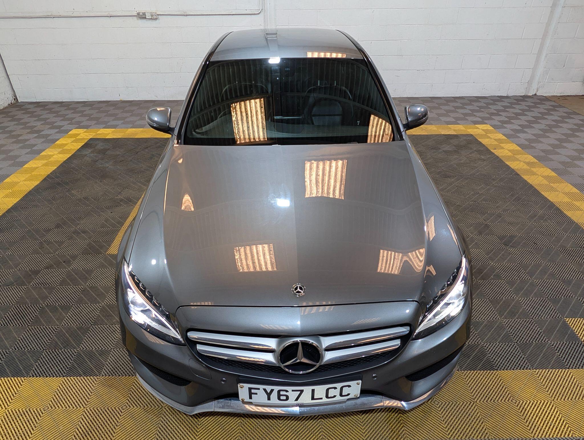 Mercedes-Benz C Class view 21