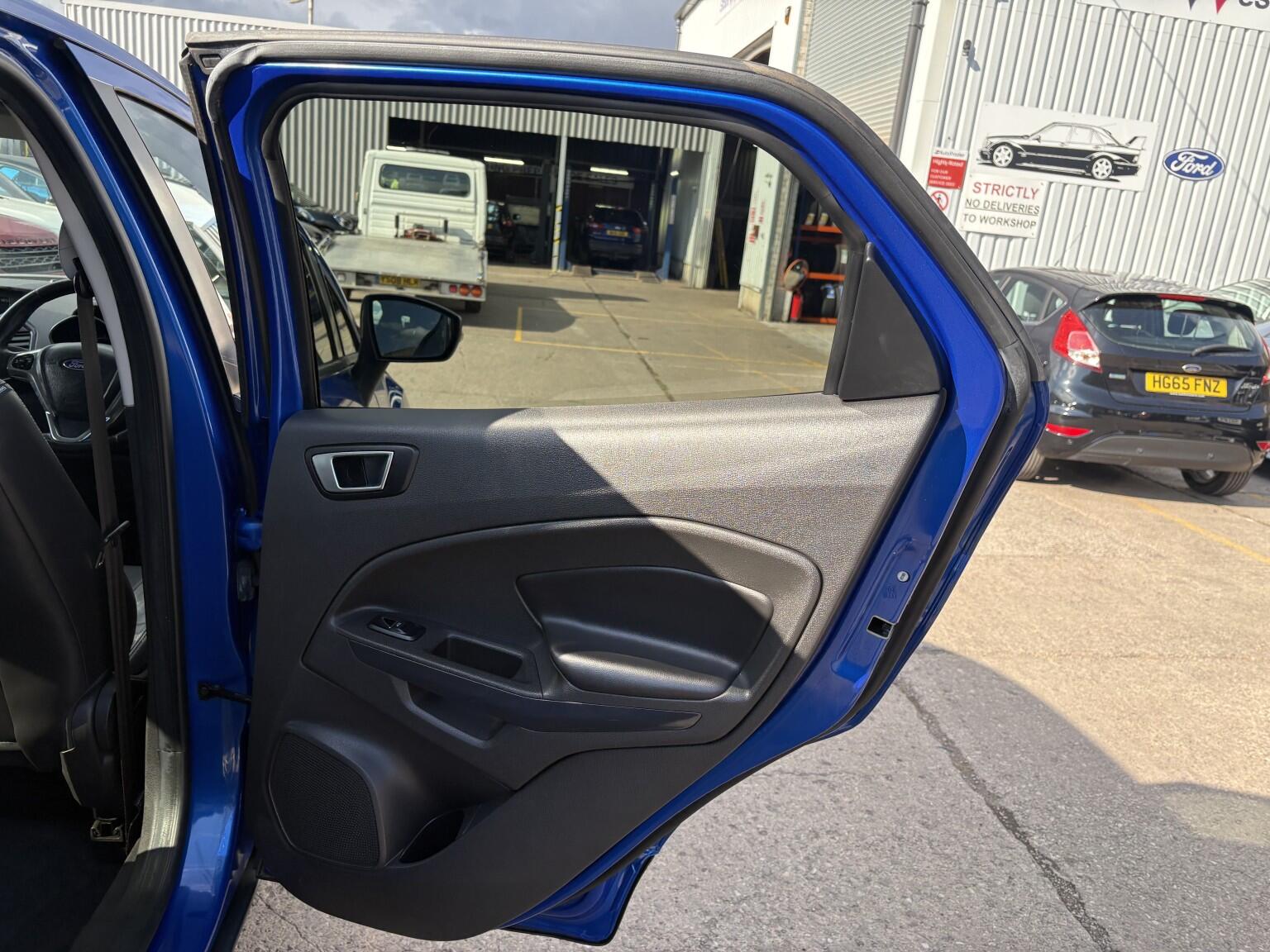 Ford Ecosport view 19