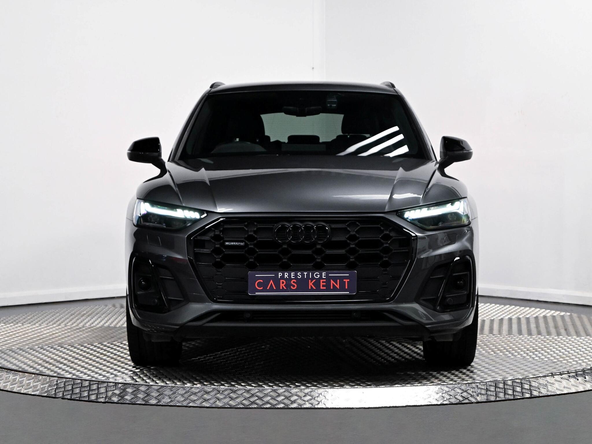 Audi Q5 view 35