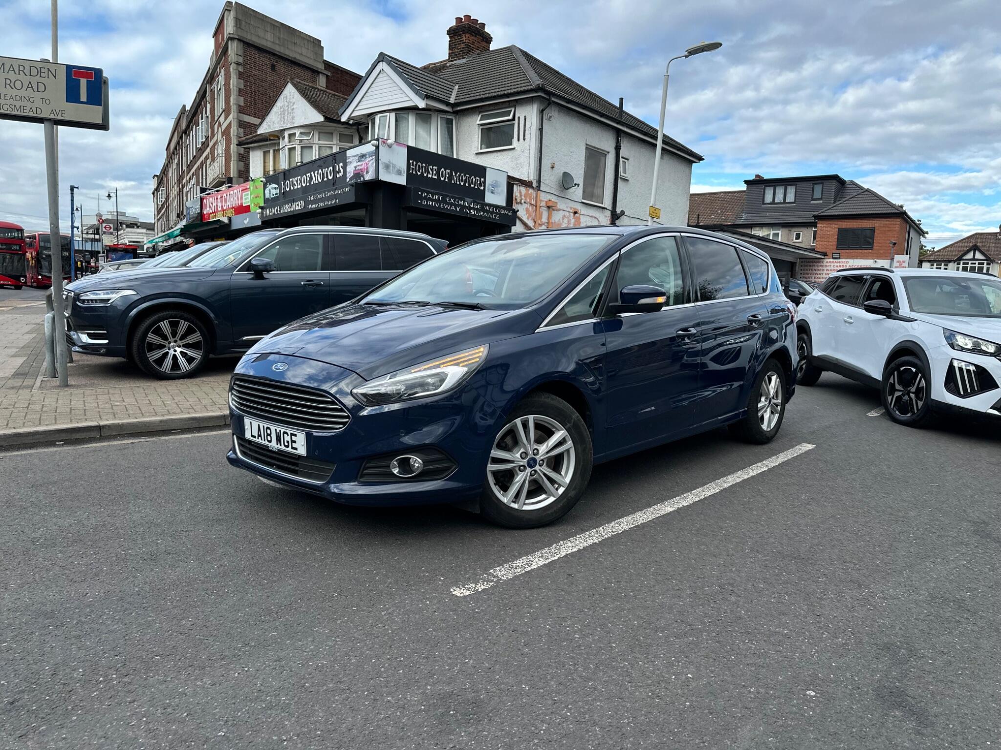 Ford S-Max view 6