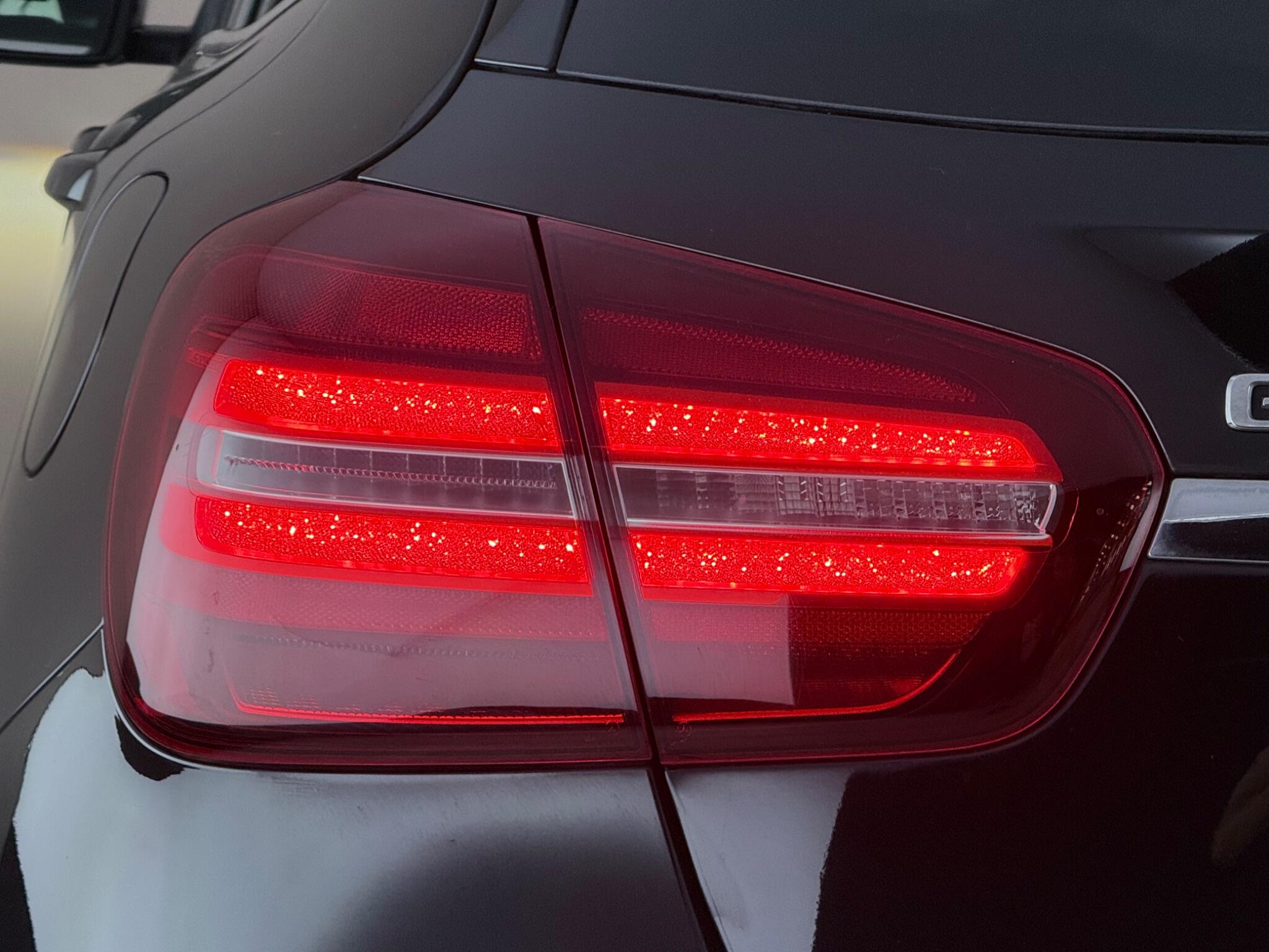 Mercedes-Benz Gla view 6