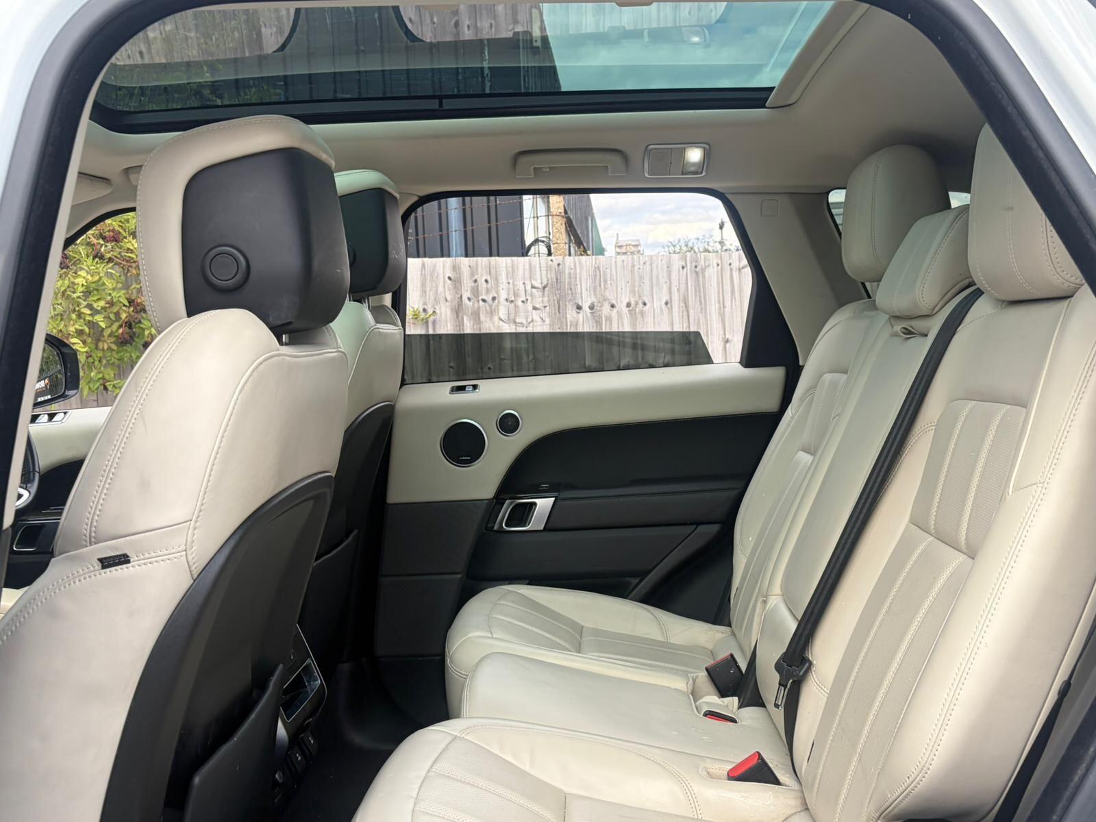 Land Rover Range Rover Sport view 15