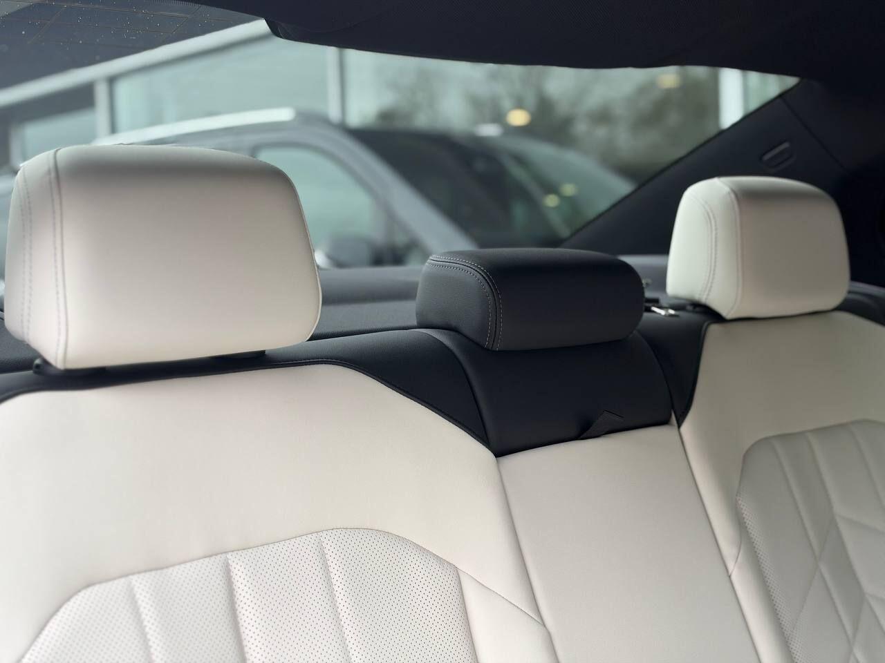 BMW i5 view 14