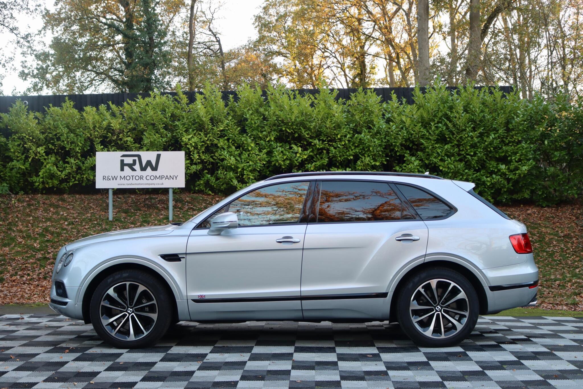 2016 Bentley Bentayga in Grey for sale