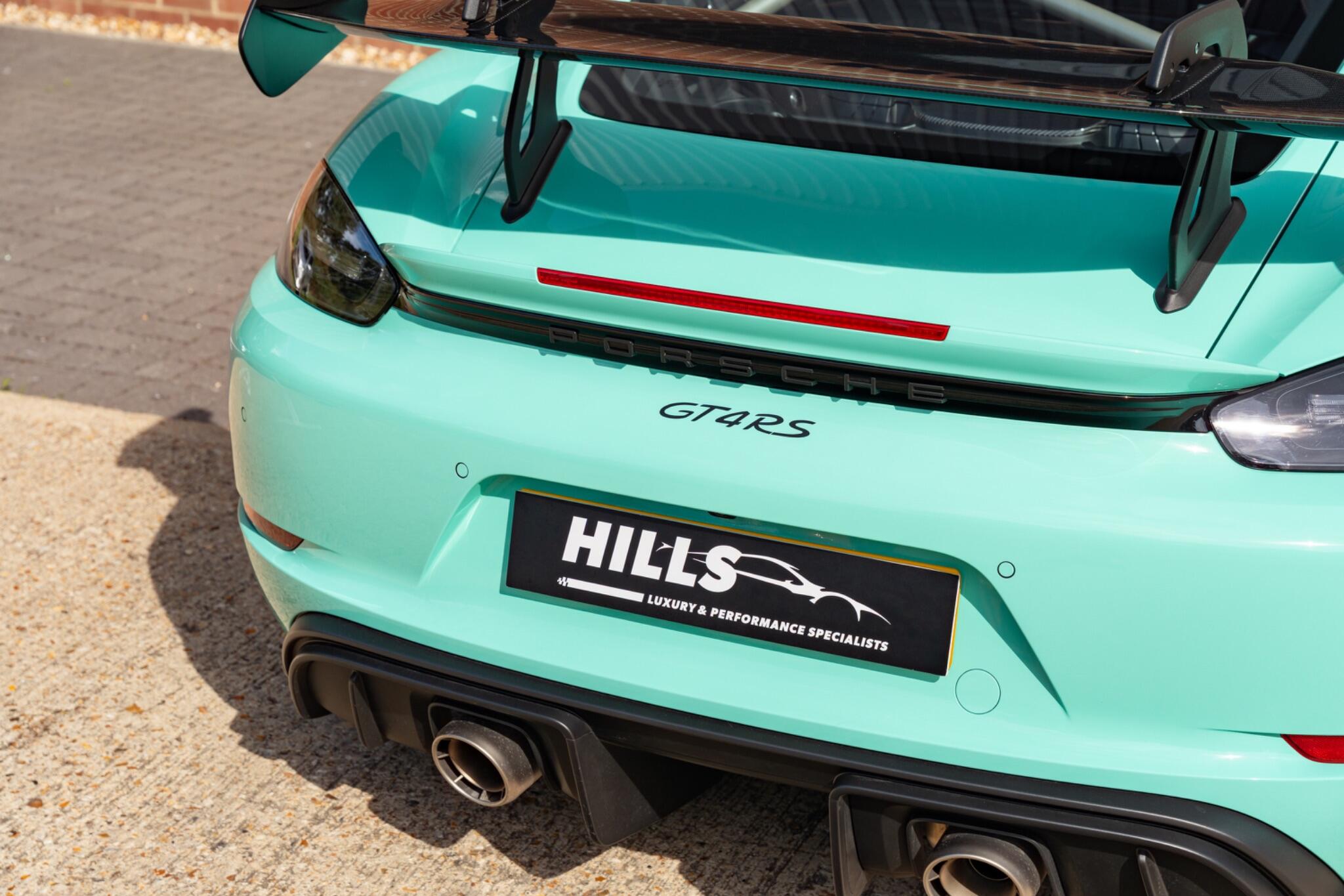 Porsche Cayman view 36