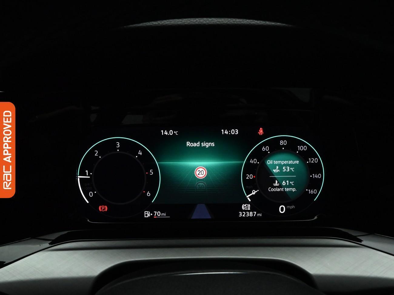 Volkswagen Golf view 11