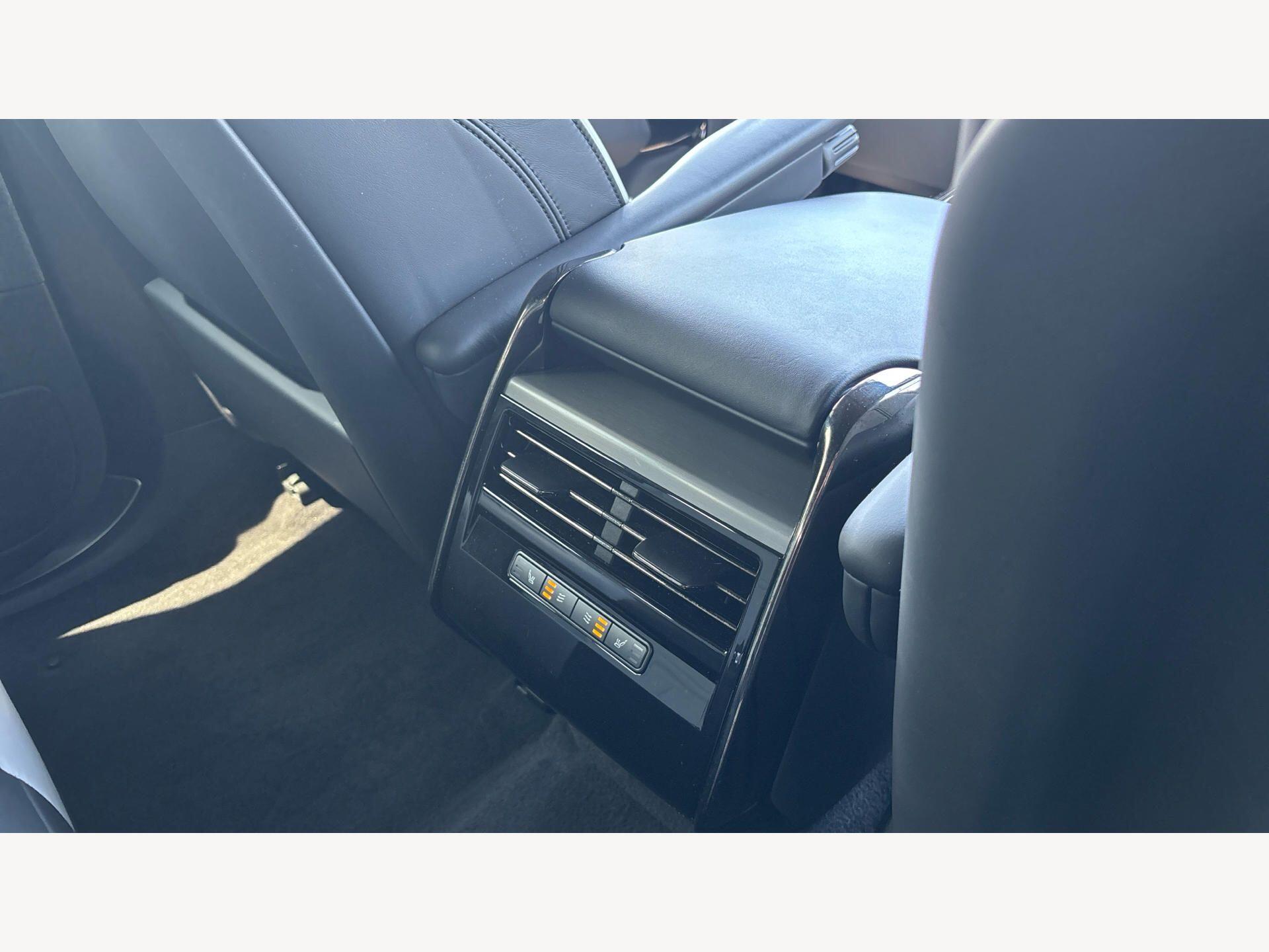 Land Rover Range Rover Sport view 22