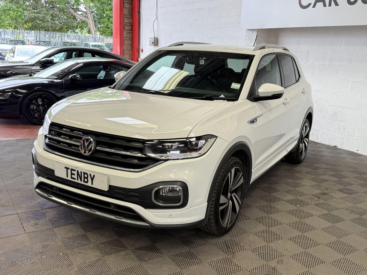 Volkswagen T-Cross view 4