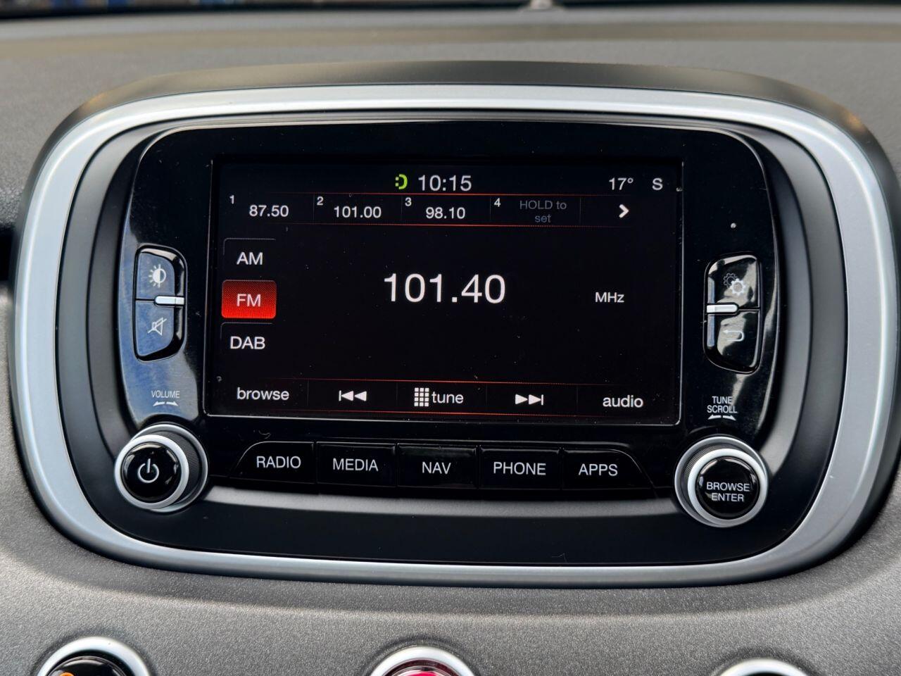 Fiat 500x view 38