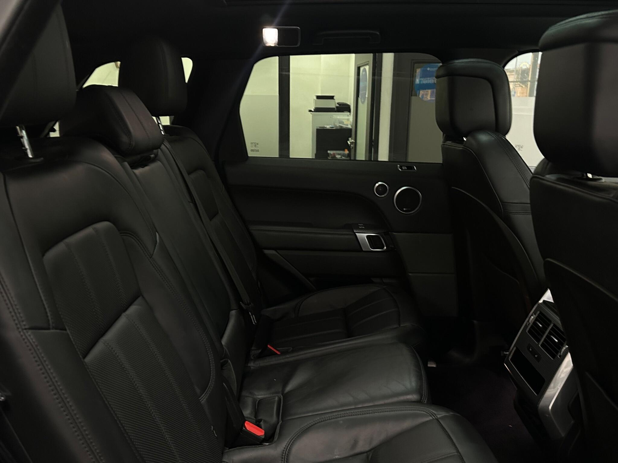 Land Rover Range Rover Sport view 37
