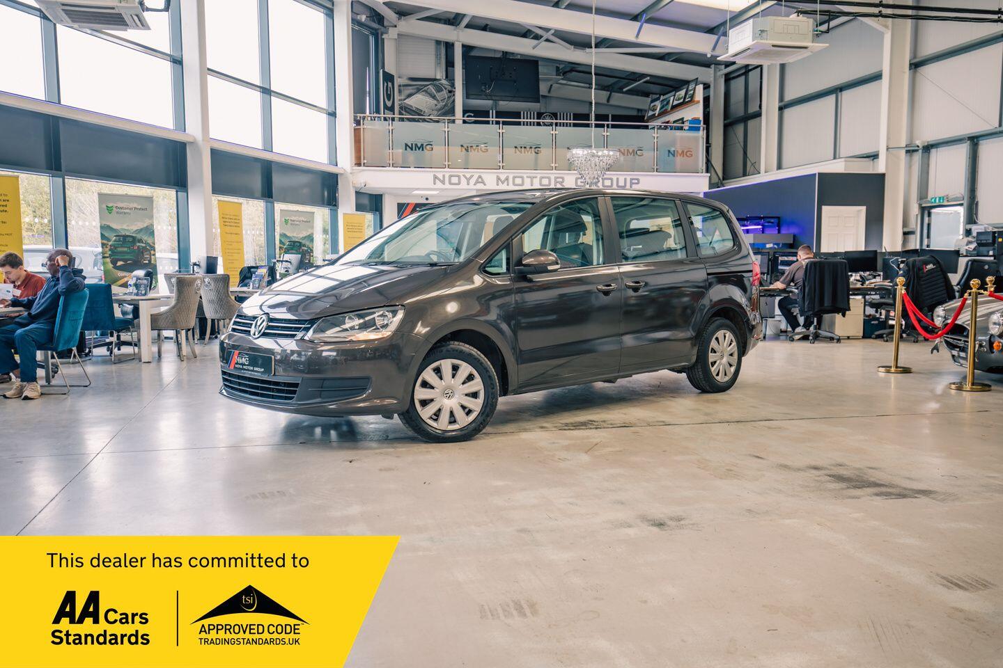 2015 Volkswagen Sharan in Brown for sale