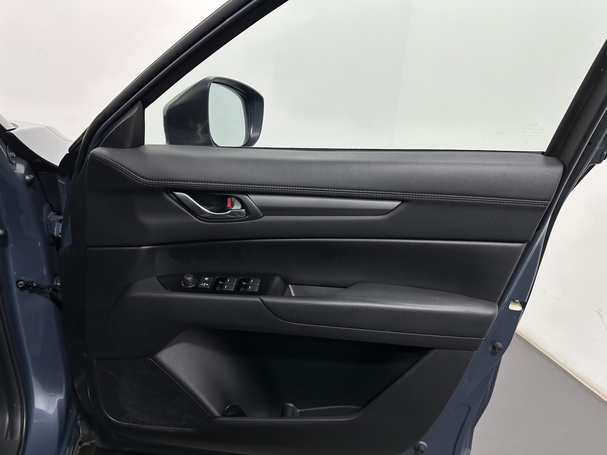 Mazda CX-5 view 33