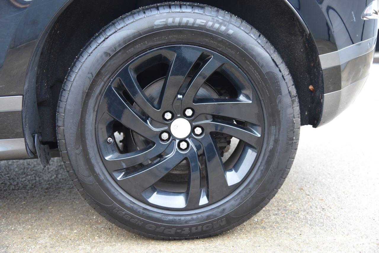 Land Rover Range Rover Evoque view 61