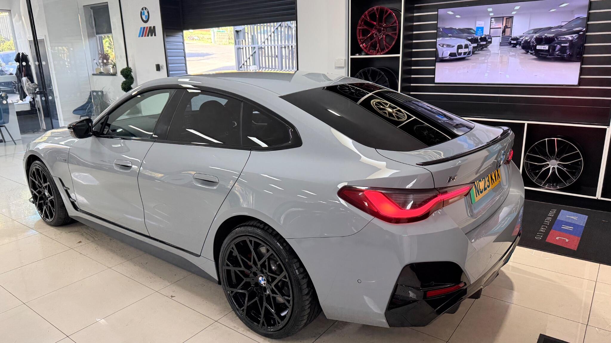 BMW i4 view 45