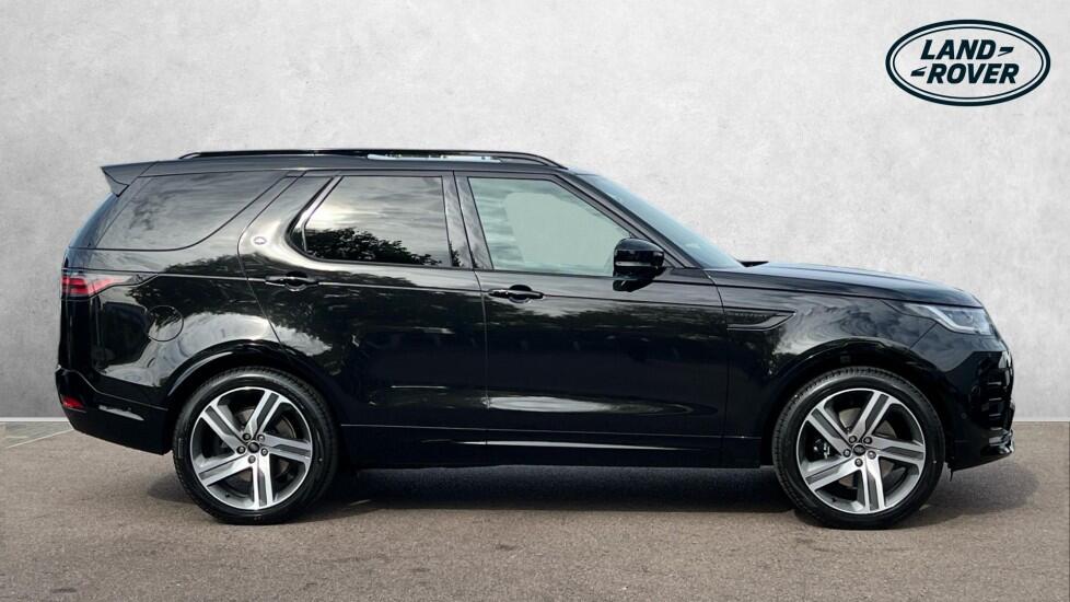 Land Rover Discovery view 5
