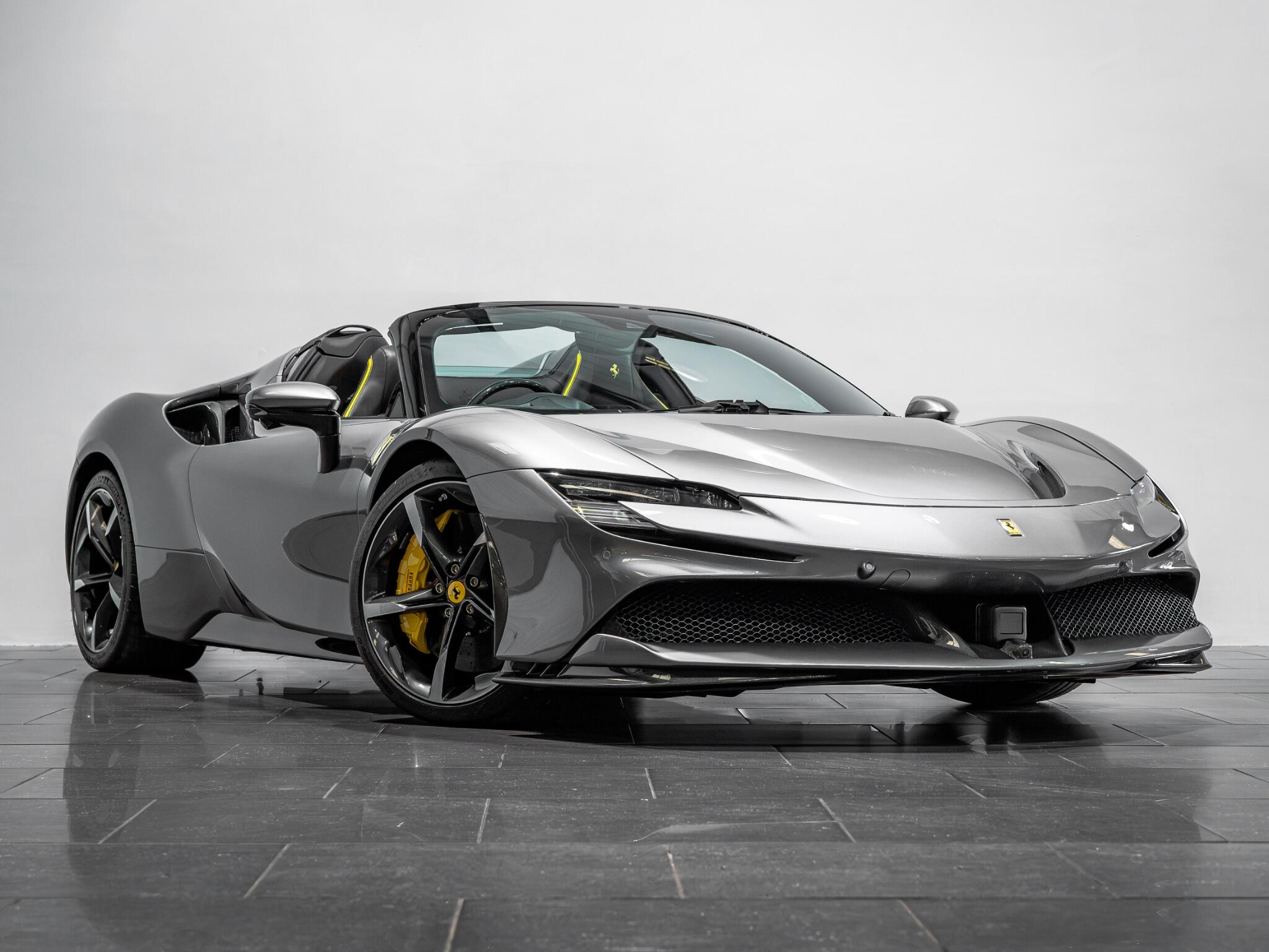 Ferrari SF90 Stradale view 6