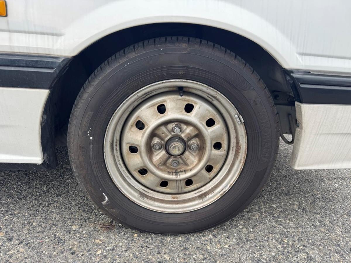 Nissan Skyline view 20