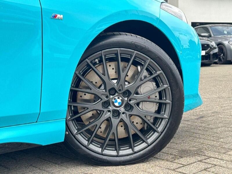 BMW 1 Series view 52