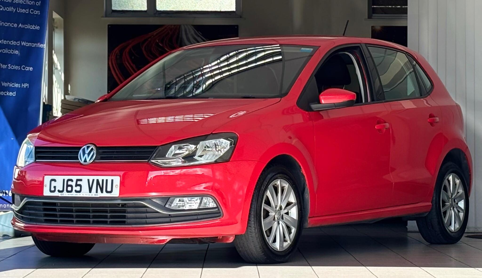 Volkswagen Polo view 3