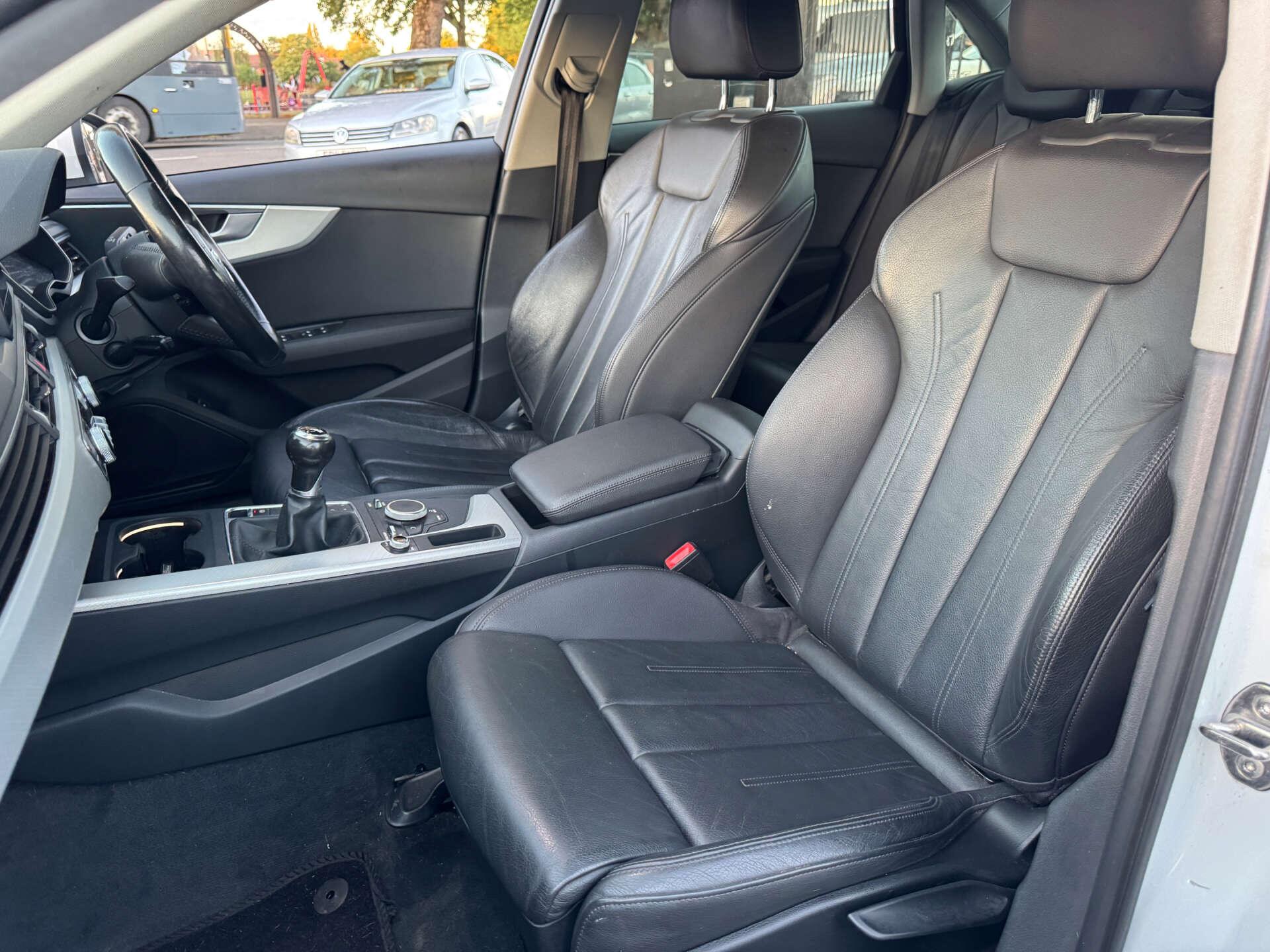 Audi A4 view 13