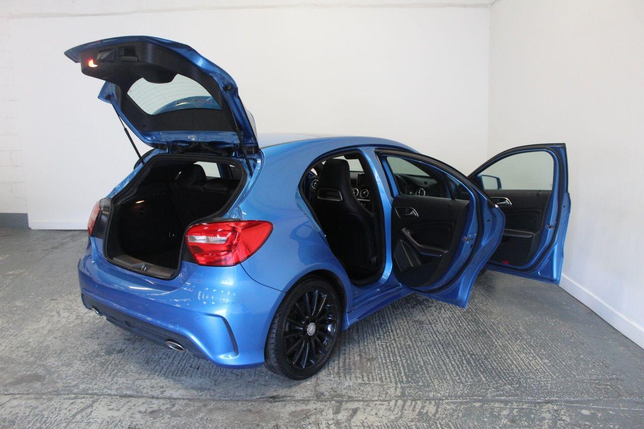 Mercedes-Benz A-Class view 22