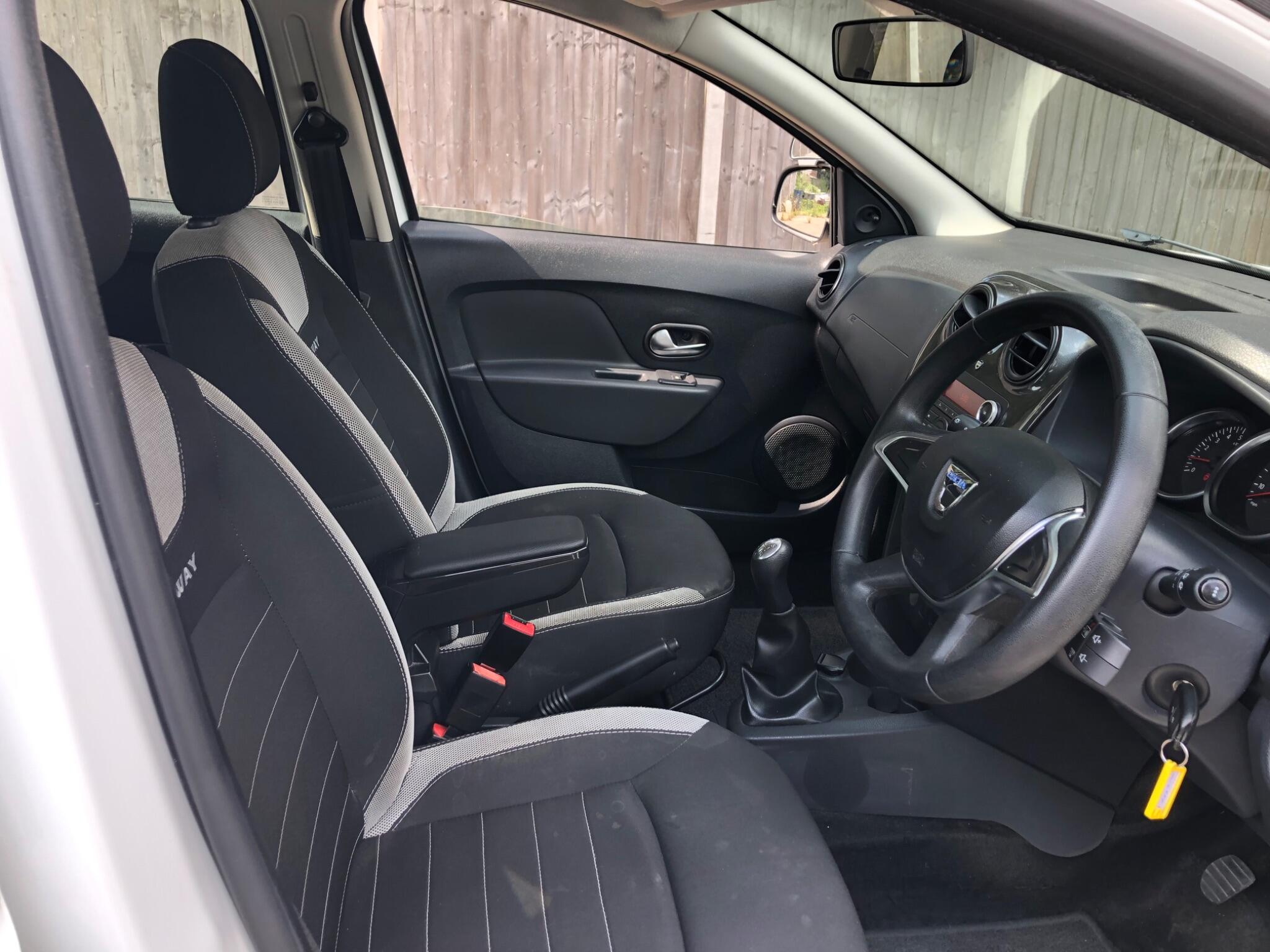 Dacia Sandero Stepway view 12