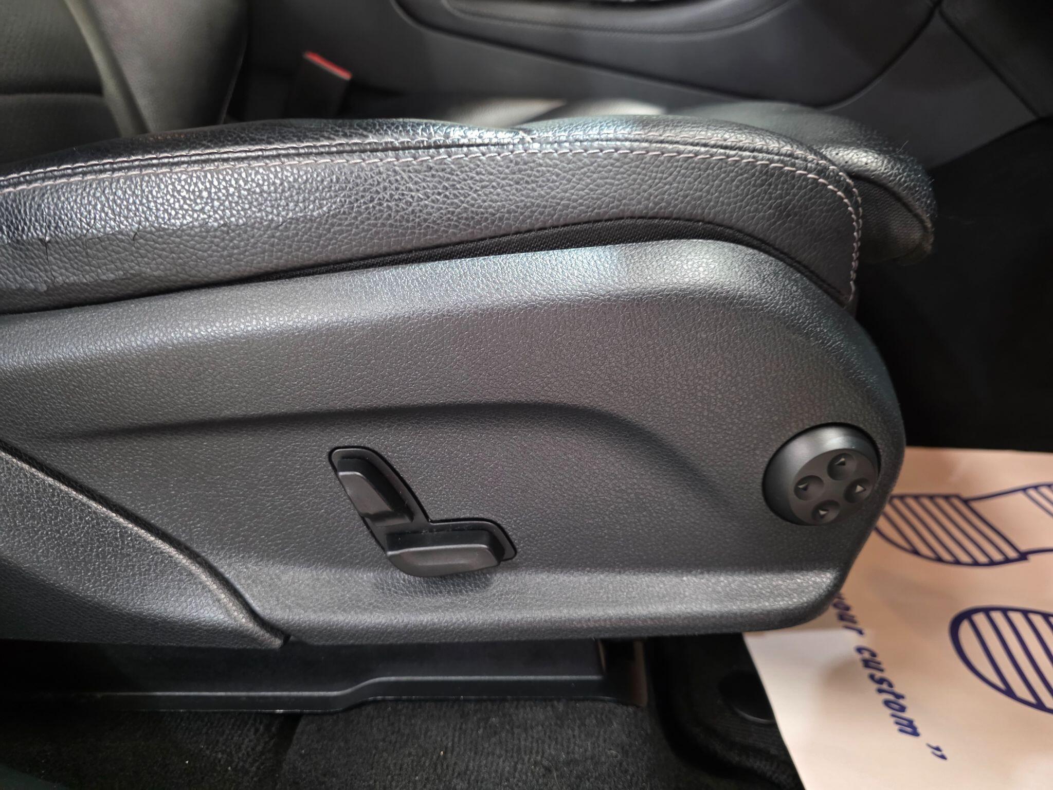 Mercedes-Benz GLC view 15