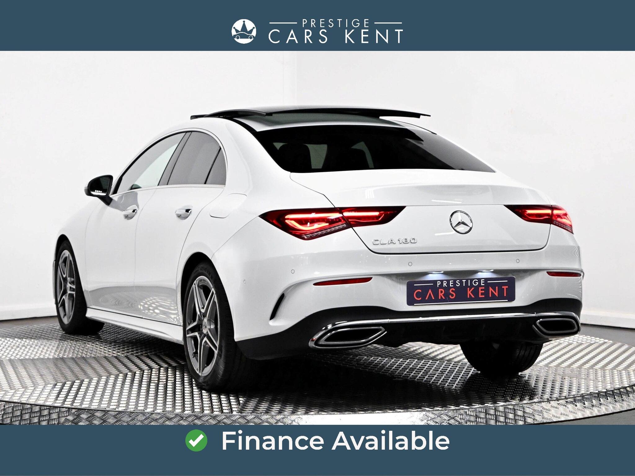 Mercedes-Benz Cla view 3