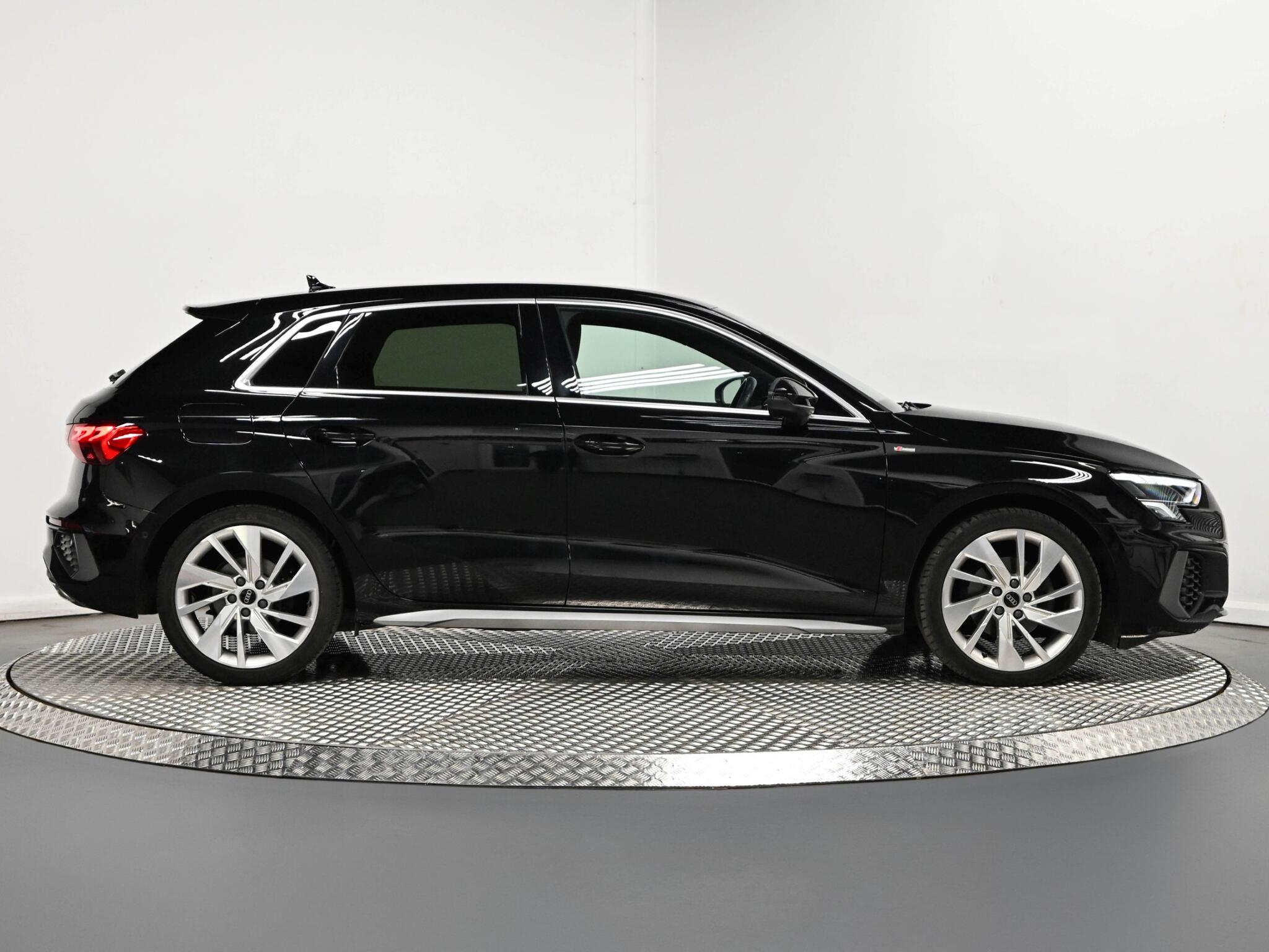 Audi A3 view 23